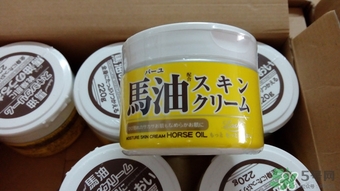 北海道馬油能擦臉嗎？loshi馬油可以涂臉嗎