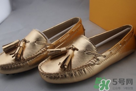 冬天可以穿豆豆鞋嗎？冬天穿豆豆鞋適合嗎？