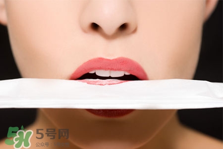 上火嘴角為什么會(huì)爛？上火嘴角爛了怎么辦？