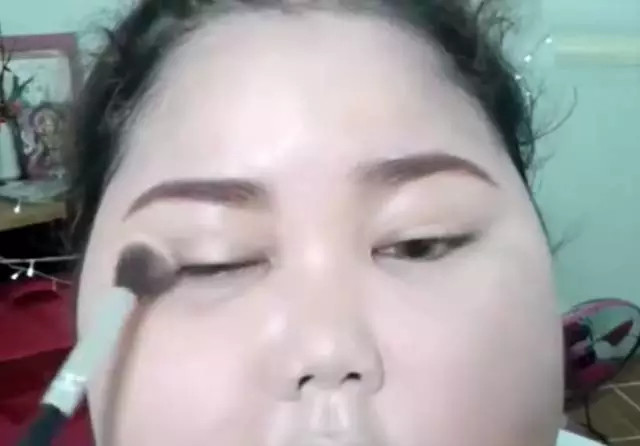 臉胖怎么化妝好看？臉大怎么化妝好看