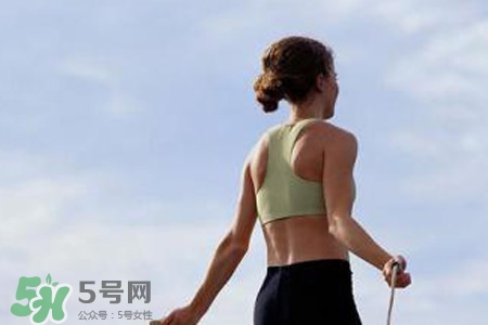 冬天跳繩可以減肥嗎？冬季跳繩瘦身的正確方法