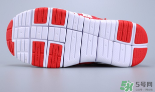 耐克毛毛蟲有加絨的嗎？耐克毛毛蟲有冬款嗎？