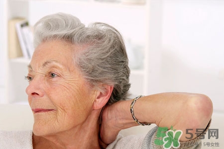 老年人免疫力低下吃什么好？老人免疫力低下吃什么好？