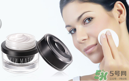 極密水光肌素顏霜怎么樣？極密水光肌素顏霜好嗎？