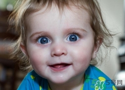 新生兒多少天眼睛能看見東西? 新生兒多少天眼睛能看見東西?