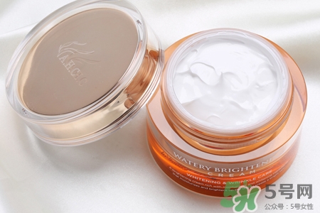 ahc素顏霜孕婦可以用嗎？孕婦能擦ahc素顏霜嗎？