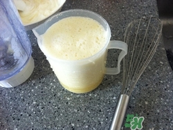 土豆汁可以生喝嗎?土豆汁的功效與作用 土豆汁可以生喝嗎?土豆汁的功效與作用