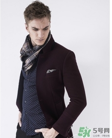 年會男士穿什么？公司年會男生穿衣搭配