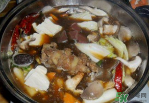 羊蝎子火鍋好吃嗎？羊蝎子火鍋涮什么好吃？