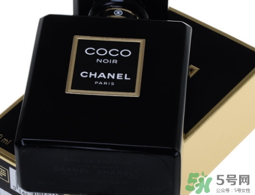 香奈兒黑coco香水和白coco香水哪個好？香奈兒黑可可和白可可選擇