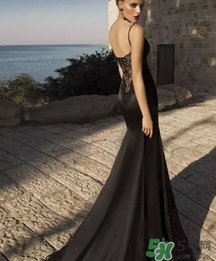 生日可以穿黑色的衣服嗎？參加別人的生日可以穿黑色的衣服嗎？