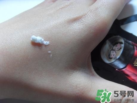 雙妹粉嫩膏怎么用？雙妹粉嫩膏使用方法