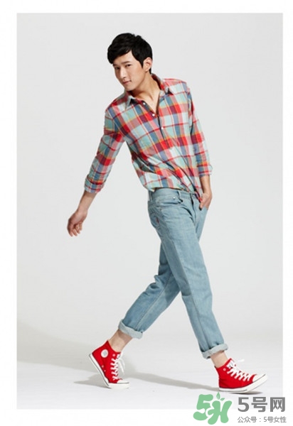 春節(jié)男生穿什么鞋子？過(guò)年男生穿什么鞋子？