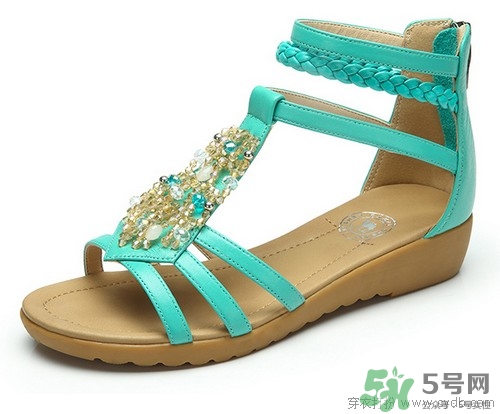 生日穿什么顏色的鞋子？生日穿什么鞋子搭配