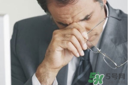 眼睛干澀和霧霾有關(guān)系嗎？霧霾天眼睛干澀不舒服怎么辦？