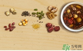 臘八節(jié)出生的女寶寶怎么取名？臘八節(jié)出生的男寶寶怎么取名？