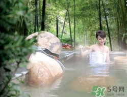 來月經可以泡溫泉嗎？泡溫泉來月經了怎么辦？