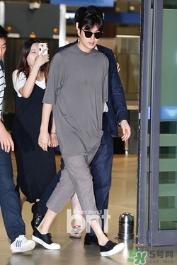 李敏鎬的墨鏡什么牌子？李敏鎬墨鏡同款