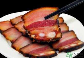 腌咸肉一斤肉放多少鹽？腌咸肉一斤肉放鹽比例