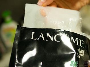 蘭蔻小黑瓶精華面膜怎么用？蘭蔻精華肌底面膜用法