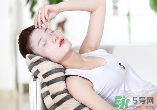 剛洗完澡可以敷面膜嗎？剛洗完澡敷什么面膜好？