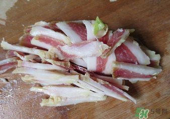 咸肉腌制幾天后可以曬？咸肉腌幾天可以吹風？