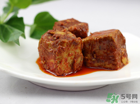 霉豆腐發(fā)霉了還能吃嗎？霉豆腐發(fā)霉有幾種顏色？