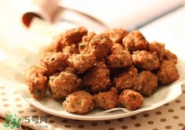 肉丸子發(fā)霉可以吃嗎？肉丸子長(zhǎng)霉有霉點(diǎn)怎么辦？