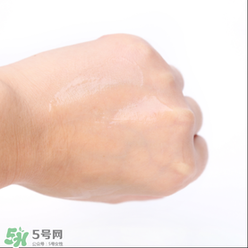 isoi玫瑰精華好用嗎？伊所愛玫瑰精華怎么樣？