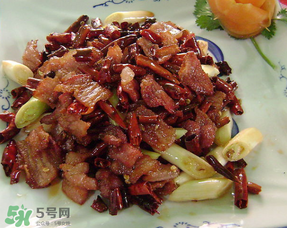 腌肉要洗嗎？腌肉怎么洗不咸？