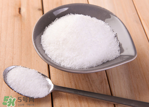 腌肉可以放味精嗎？腌肉時(shí)放味精好嗎？