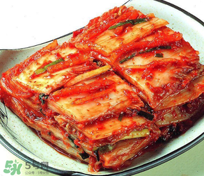 腌白菜放多少鹽？腌白菜放鹽比例