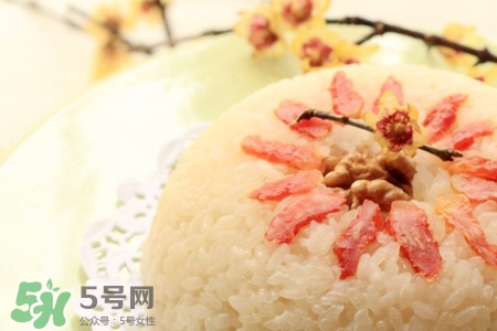 八寶飯在家怎么做？八寶飯的家常做法