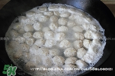 魚丸用什么粉？魚丸用面粉還是淀粉？