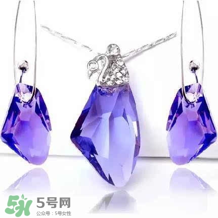 施華洛世奇是什么材質(zhì)？施華洛世奇是真水晶嗎？