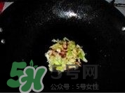 魚丸和雞蛋可以一起吃嗎？魚丸和雞蛋能不能同時吃？