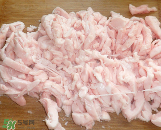 熬豬油用什么肉？熬豬油用板油還是肥肉？