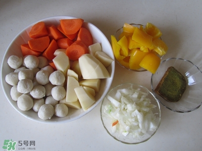 一斤魚(yú)可以做多少魚(yú)丸？一斤魚(yú)可以做幾個(gè)魚(yú)丸？