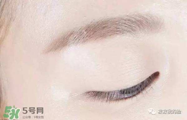 金高銀妝容怎么化？金高銀仿妝