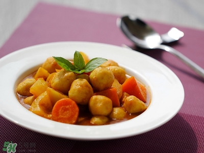 一斤魚(yú)可以做多少魚(yú)丸？一斤魚(yú)可以做幾個(gè)魚(yú)丸？