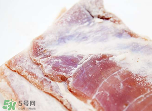 生粉腌肉怎么弄？生粉腌肉要加水嗎？