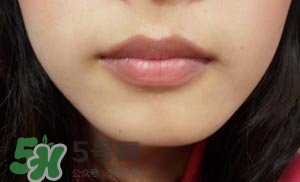 唇線筆可以當(dāng)口紅嗎？唇線筆和口紅的區(qū)別？