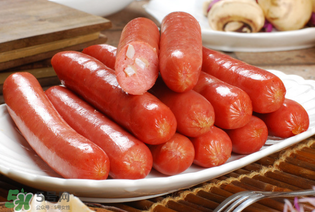 香腸煮還是蒸？香腸煮好吃還是蒸好吃？