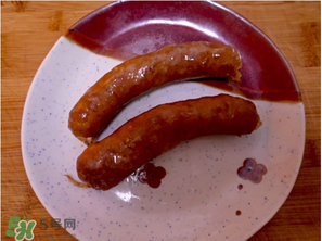 煮香腸用冷水還是開(kāi)水？煮香腸用什么水溫？