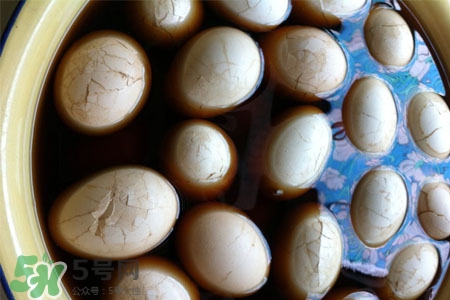 腌雞蛋放多少鹽？腌雞蛋10斤需多少鹽？