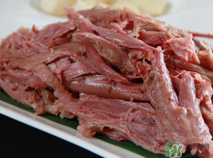 狗肉怎么腌制？腌制狗肉放什么調(diào)料？