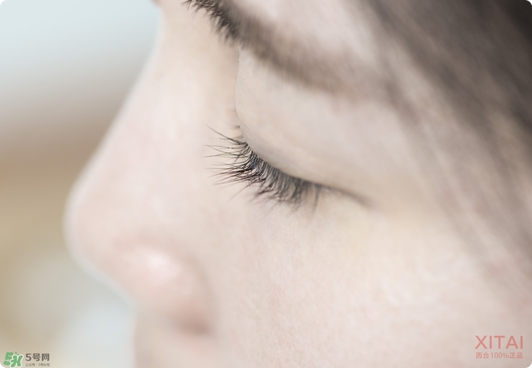 植村秀睫毛夾好用嗎？植村秀睫毛夾怎么用