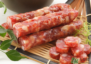 香腸發(fā)霉了怎么處理？香腸發(fā)霉了還能吃嗎？