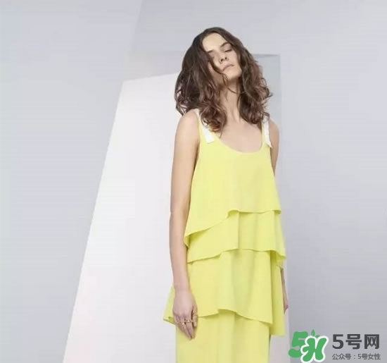 2017年衣服流行什么顏色？2017年衣服流行色