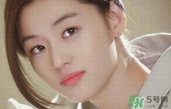 2017年眉毛流行什么顏色？2017年眉毛流行色推薦